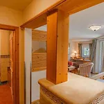 Kaprunerhof Hotel 4*