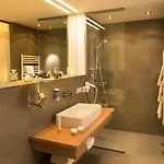 Kaprunerhof 4*