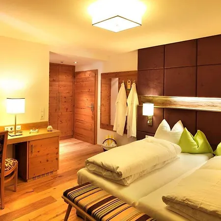 Kaprunerhof Отель