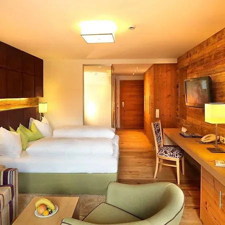 Отель Kaprunerhof