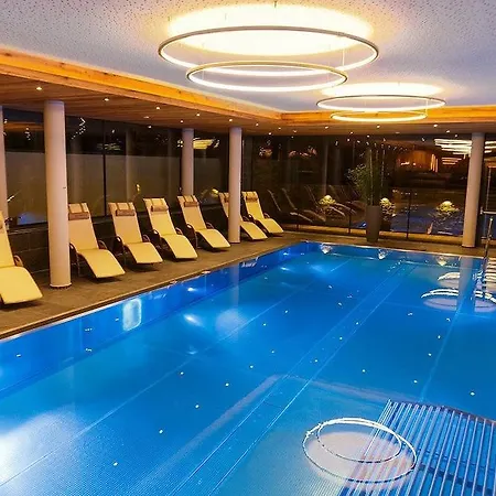 Kaprunerhof 4*
