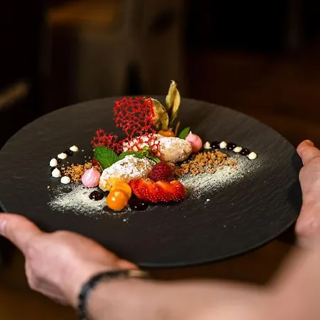 Отель Kaprunerhof