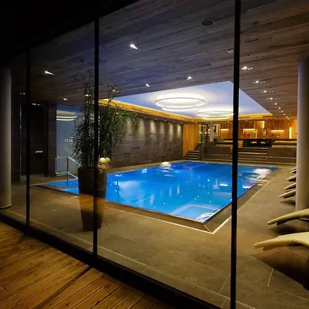 Kaprunerhof 4* קפרון