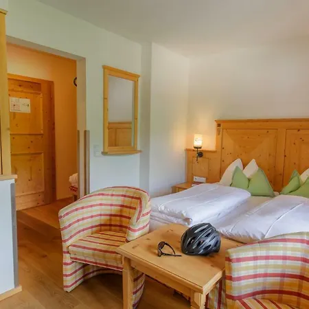 Отель Kaprunerhof Капрун