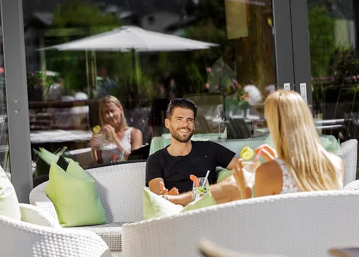 Kaprunerhof 4* 카프룬